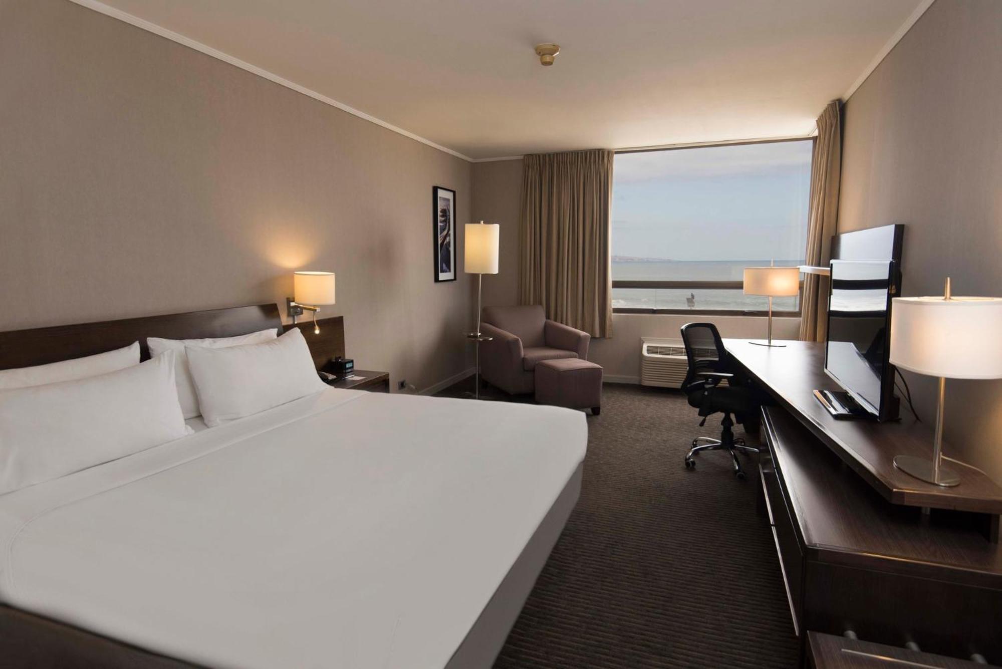 Holiday Inn Express - Iquique By Ihg Exterior photo