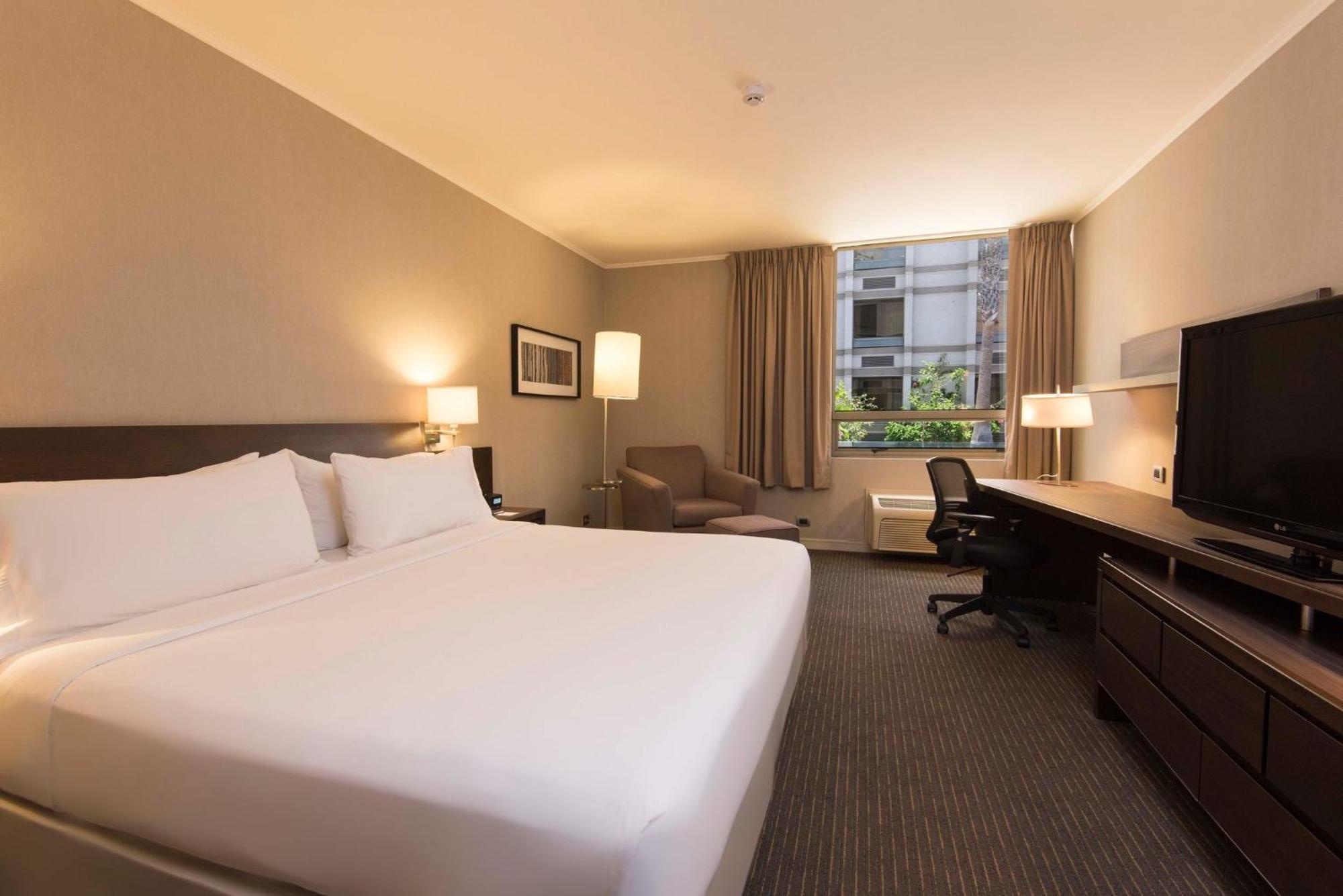 Holiday Inn Express - Iquique By Ihg Exterior photo